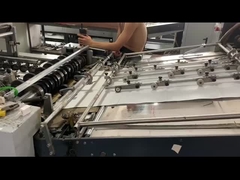 Geri dönüştürülmüş malzemeler Otlama CMYK/Pantone renkleri ile hediye kağıt poşetleri Özel baskı